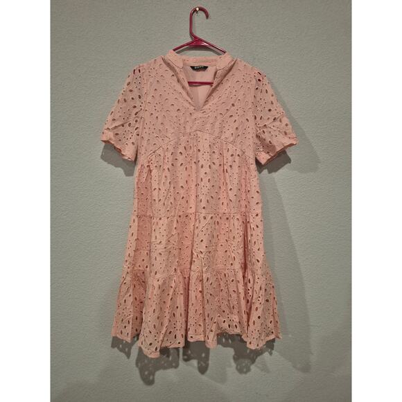 BTFBM Women's Boho Eyelet Short Sleeve Chic Dress Pink Size‎ Small NWOT - Picture 1 of 6